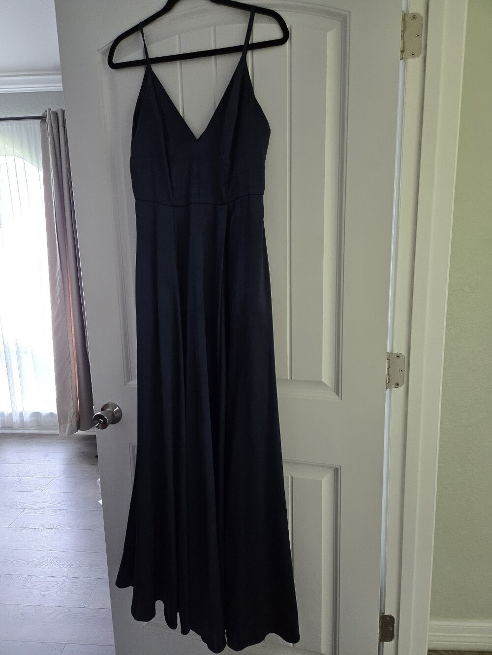 Elegant Black Spaghetti-Strap V-Neck Maxi Dress